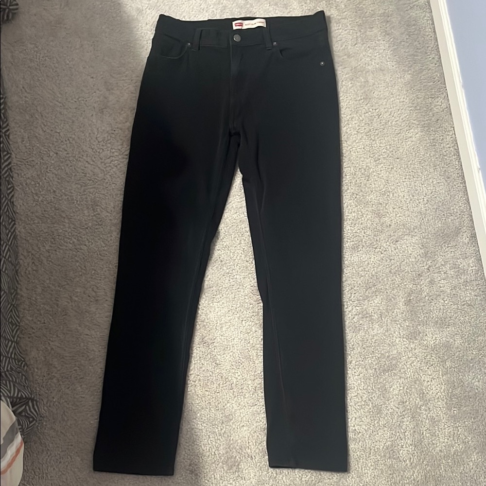 Levi’s Men's Soft Black Jeans